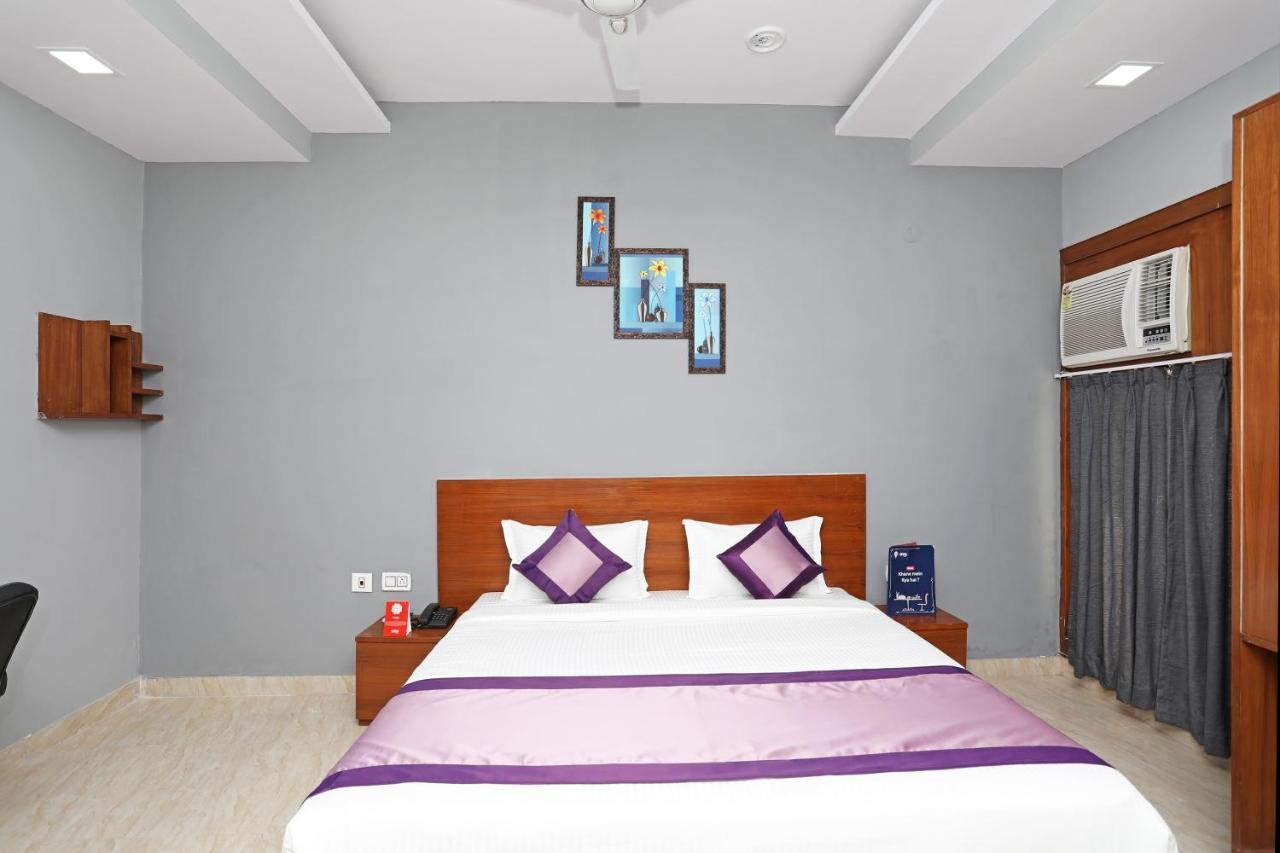 Отель Capital O Aashiyana Paradise Near Omaxe Gurgaon Mall Экстерьер фото